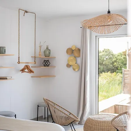 Nuiki - D'hotes לינה וארוחת בוקר 3*